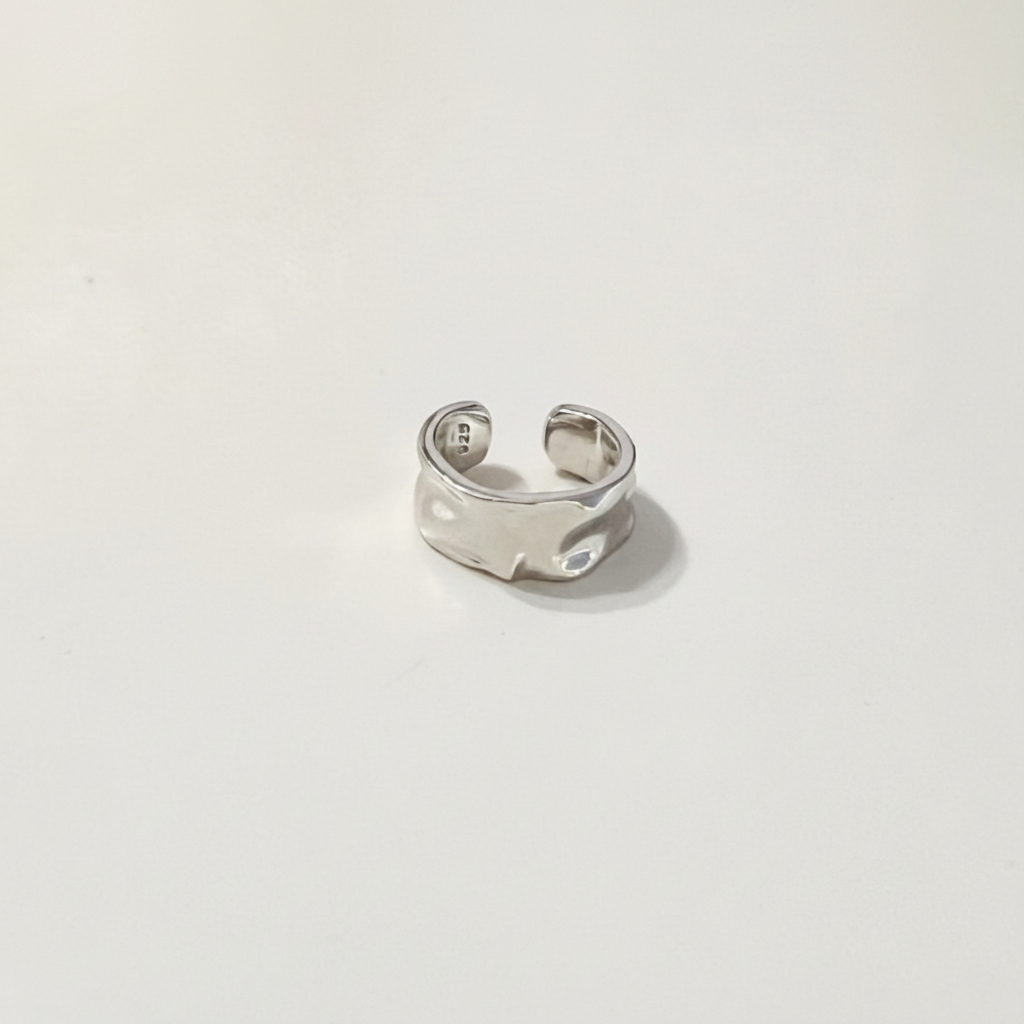 Molten Wide Band Ear Cuff